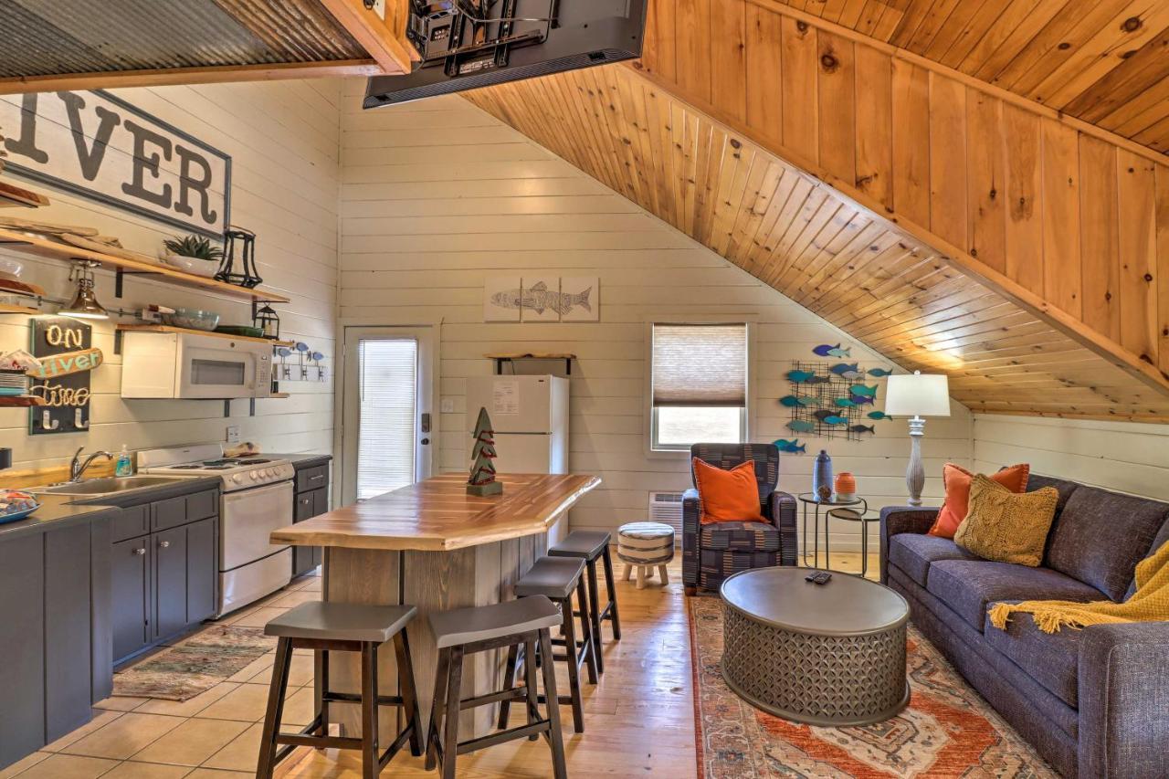 Pet-Friendly Studio With Loft And Mountain Views! Εξωτερικό φωτογραφία
