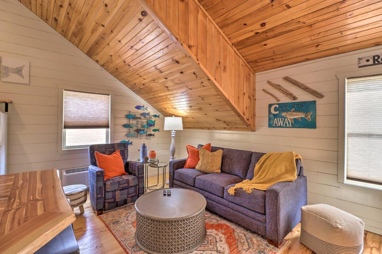 Pet-Friendly Studio With Loft And Mountain Views! Εξωτερικό φωτογραφία