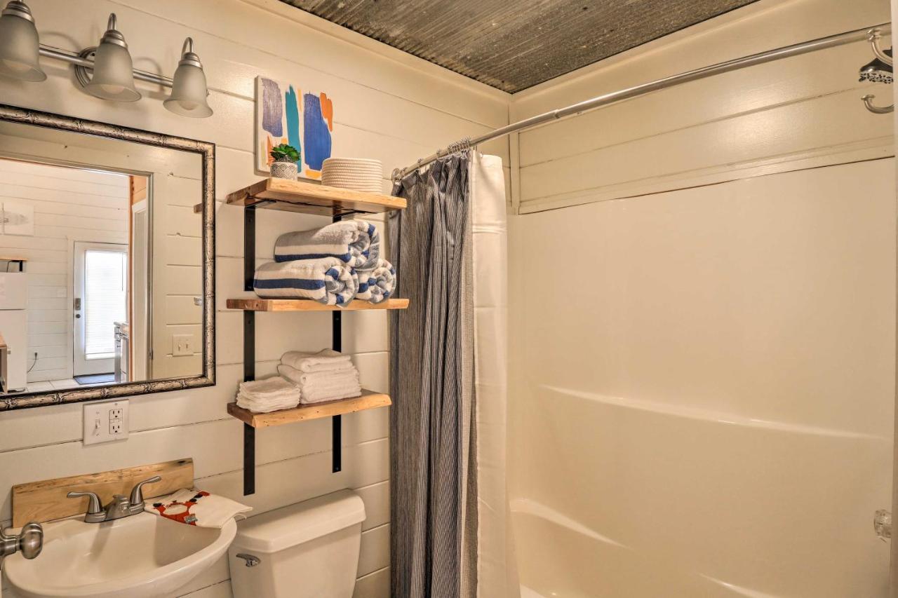Pet-Friendly Studio With Loft And Mountain Views! Εξωτερικό φωτογραφία