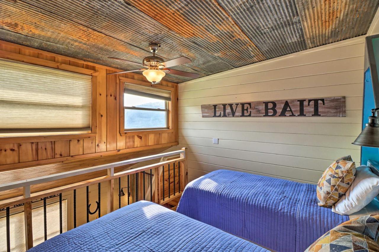 Pet-Friendly Studio With Loft And Mountain Views! Εξωτερικό φωτογραφία